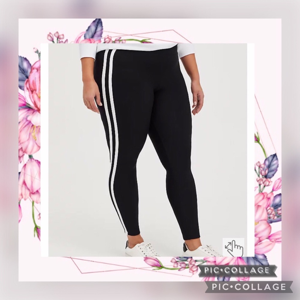TORRID TORRID TORRID Black side stripe fleece lined leggings.SIZE 3